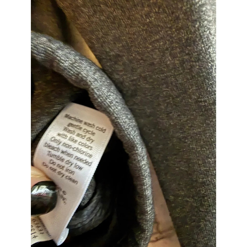 Athleta #b8 primaloft
